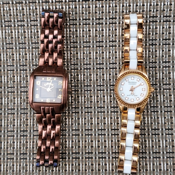 Watches - Picture 4 of 4